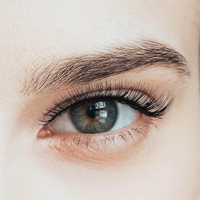 KISS Looks So Natural, False Eyelashes, 'Sultry', 12 mm, Includes 5 Pairs Of Lashes, Contact Lens Friendly, Easy to Apply, Reusable Strip Lashes, Glue-On